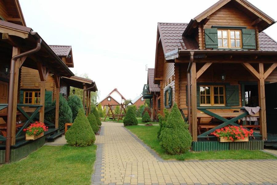 Apartamentowe Domki Drewniane Colorado Villa Карвиа Екстериор снимка