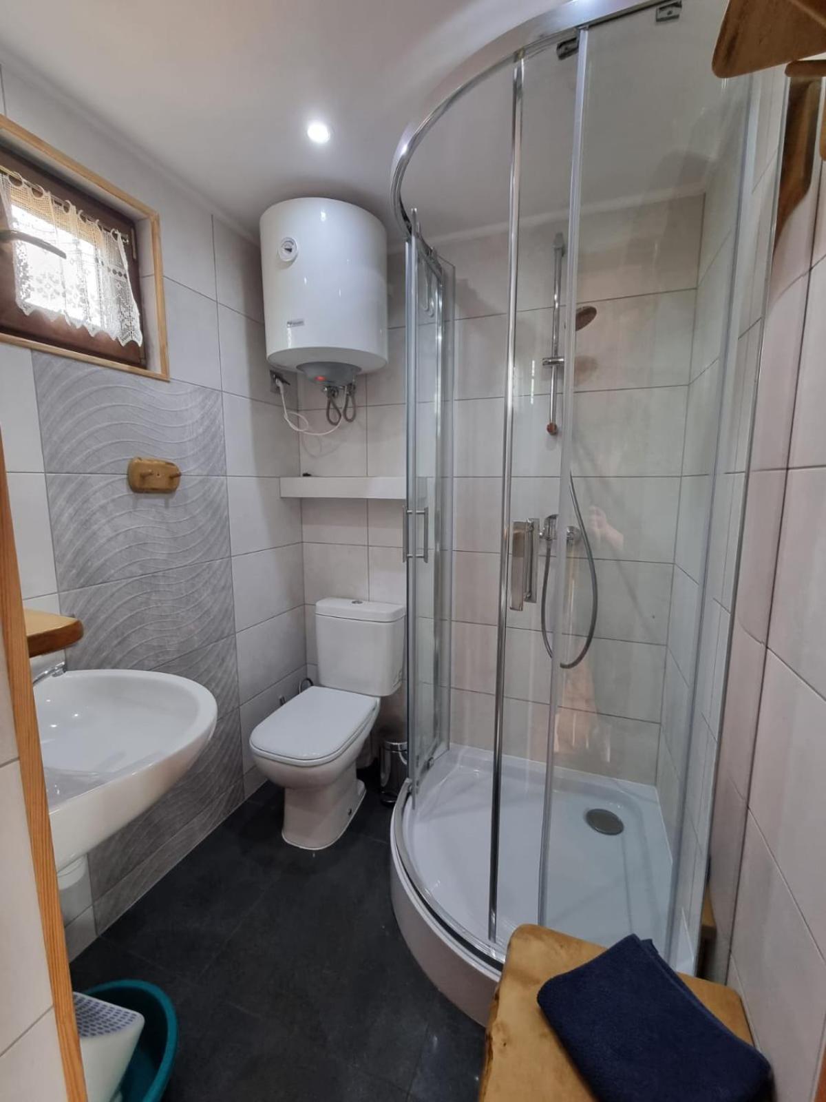 Apartamentowe Domki Drewniane Colorado Villa Карвиа Екстериор снимка